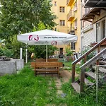 Sofia\'S 1Bd Colourful Getaway Near Ndk